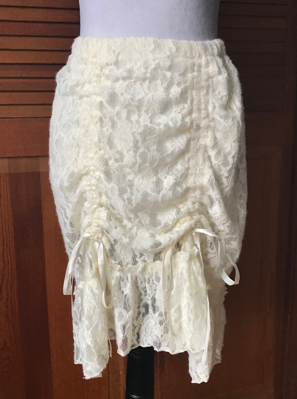 Victorian Whimsigoth Cottage Coquette Fuzzy Ivory White Lace Gathered Skirt